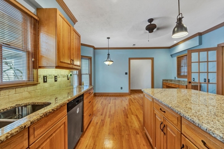 Large Family Home for Sale in Roanoke VA - image 13