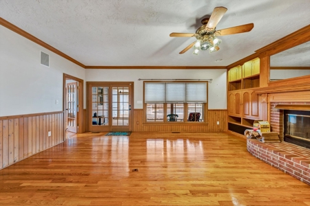 Large Family Home for Sale in Roanoke VA - image 19