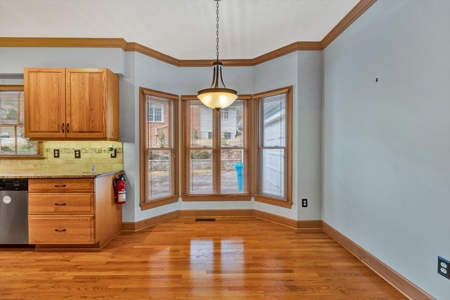 Large Family Home for Sale in Roanoke VA - image 9