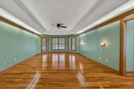 Large Family Home for Sale in Roanoke VA - image 24