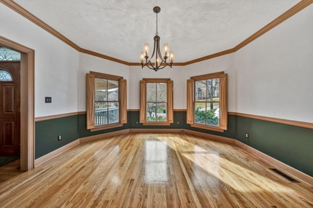 Large Family Home for Sale in Roanoke VA - image 16