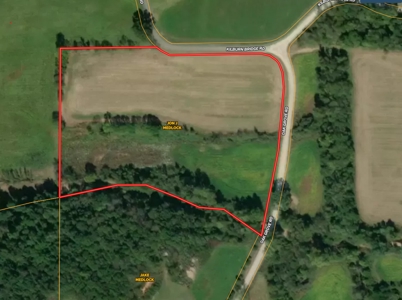 !0 Acres in Webster County, Missouri,  Live Water Crop land - image 3