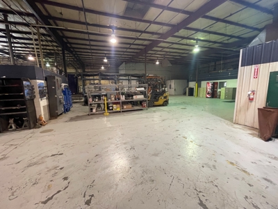 Commercial building & 9.5 acres for sale at Morgantown Ky. - image 6