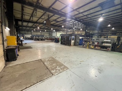 Commercial building & 9.5 acres for sale at Morgantown Ky. - image 5