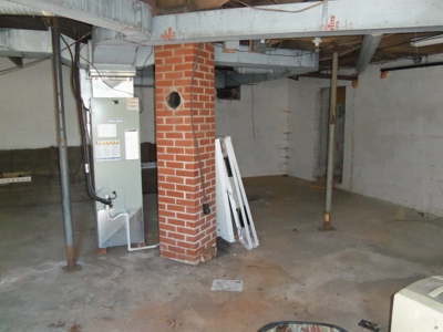Country Home and Land for Sale in Floyd VA! - image 9