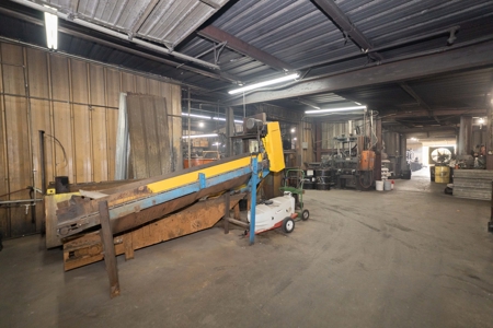 Tool & Die Industrial Operation Business Building For Sale - image 17