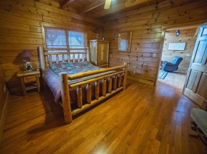 Log Home w Unrestricted Acreage for Sale Hancock County TN - image 30