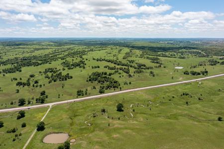 Cattle Recreational Ranch for Sale Oklahoma - image 9