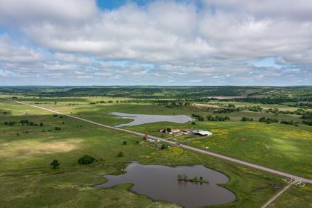 Cattle Recreational Ranch for Sale Oklahoma - image 8