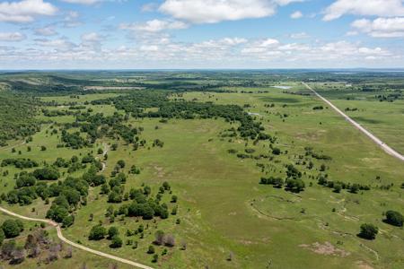 Cattle Recreational Ranch for Sale Oklahoma - image 11