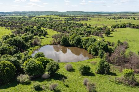 Cattle Recreational Ranch for Sale Oklahoma - image 1