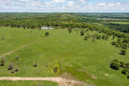 Cattle Recreational Ranch for Sale Oklahoma - image 12