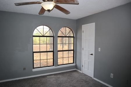 Country Home And 5 Acres For Sale Oxford Arkansas - image 10