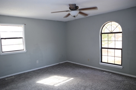 Country Home And 5 Acres For Sale Oxford Arkansas - image 17