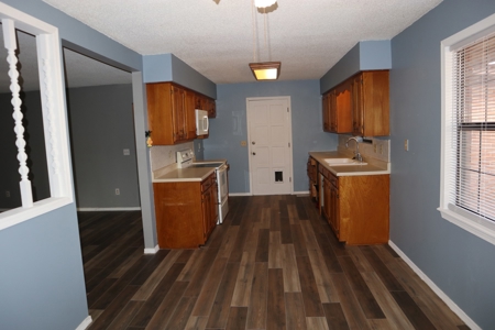 Country Home And 5 Acres For Sale Oxford Arkansas - image 13