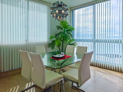 Stunning apartment with breathtaking ocean views - image 3
