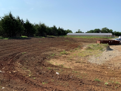 Online Only Auction Greenhouses on 10 +/- Acres Overbrook KS - image 18