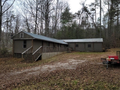 2 Homes on Big Macks Creek in Hiwassee VA! - image 24