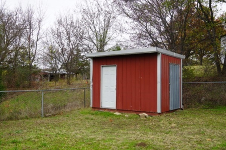 Home For Sale In Poteau, Oklahoma - image 19