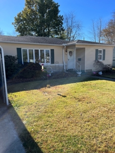 3 Bedroom, 1 Bath Home Robinson, IL | For Sale at Auction - image 1
