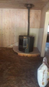 Cabin In The Woods/1,436 Sq. Country Home/Garage/Acreage - image 17
