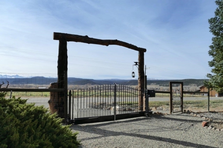CO Equine Southwest Style Home on Acreage no HOA - image 2