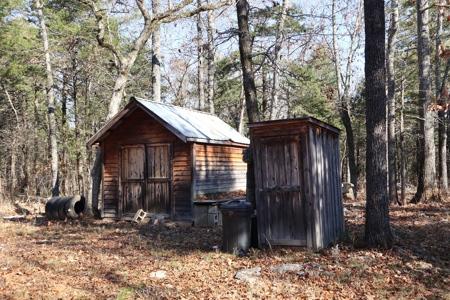 Off Grid Prepper Property For Sale Near Ash Flat Arkansas - image 9