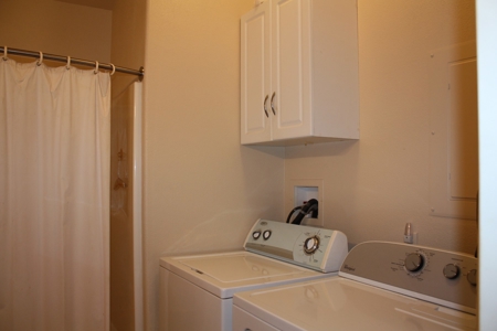 Furnished 1 Bedroom in Salome AZ Covered Parking - image 4