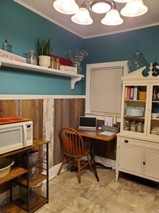 Home in Town For Sale - image 10
