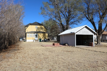 Home in Town For Sale - image 46