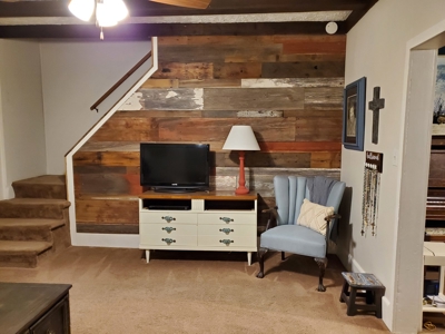 Home in Town For Sale - image 14