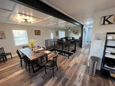Home and 2.476 +/- Acres near Rowena Marina in Albany, KY - image 4