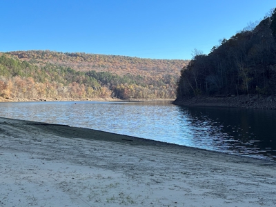 Greers Ferry Lake Area Home on 4.1 Acres For Sale - image 5