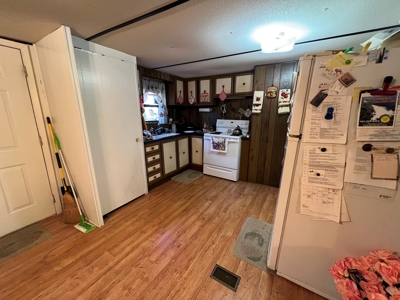 Greers Ferry Lake Area Home on 4.1 Acres For Sale - image 31