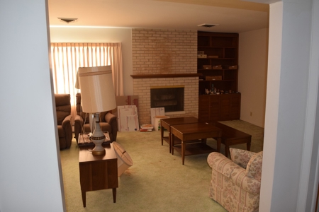 2 Bed, 2 Bath Home in Newton, IL For Sale at Auction - image 2