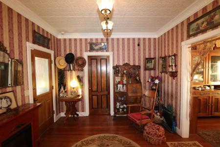 Historical replica of 1880's Tombstone AZ home architecture. - image 17