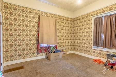 Absolute Auction - Online Only - Home in Burkesville, KY - image 18