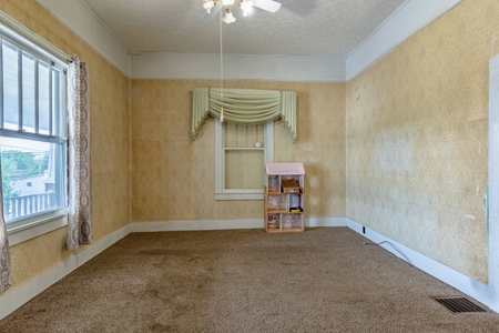 Absolute Auction - Online Only - Home in Burkesville, KY - image 17
