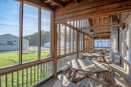 Turnkey Restaurant & 7 +/- Acres in Byrdstown, TN - image 9
