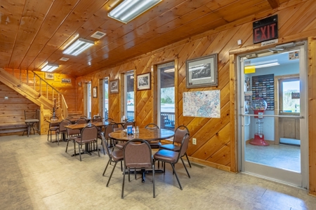 Turnkey Restaurant & 7 +/- Acres in Byrdstown, TN - image 2