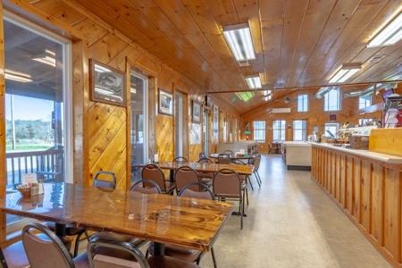 Turnkey Restaurant & 7 +/- Acres in Byrdstown, TN - image 38