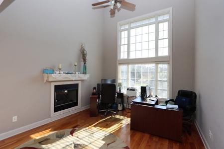 Beautiful Brick Home for Sale in Glade Spring, VA - image 14