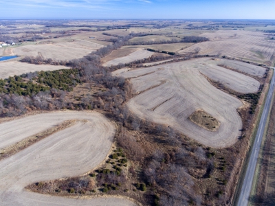 Missouri Farm For Sale With Exceptional Hunting 3.1% Roi !!! - image 12