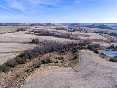 Missouri Farm For Sale With Exceptional Hunting 3.1% Roi !!! - image 8