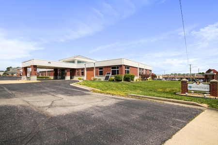 Income Producing Commercial Building In West Plains Mo - image 1