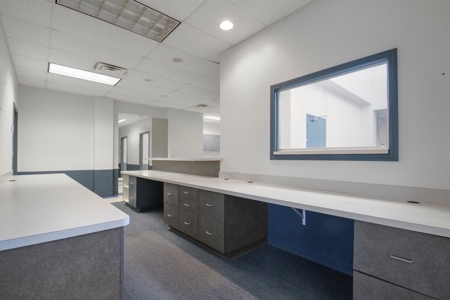 Income Producing Commercial Building In West Plains Mo - image 7