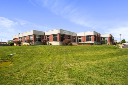 Income Producing Commercial Building In West Plains Mo - image 2