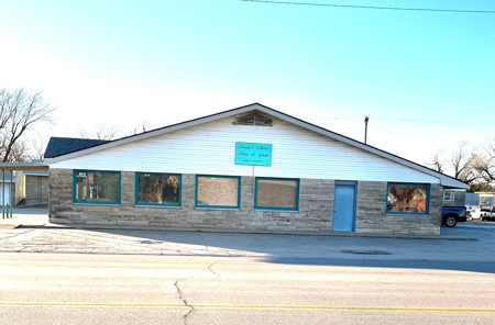 Restaurant & Bar For Sale Coldwater, Ks - image 2