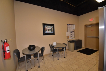 Commercial Property in Linden TN with high traffic count - image 14