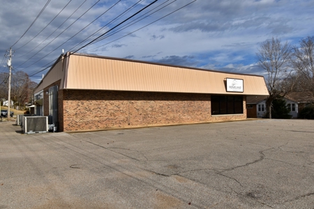 Commercial Property in Linden TN with high traffic count - image 27